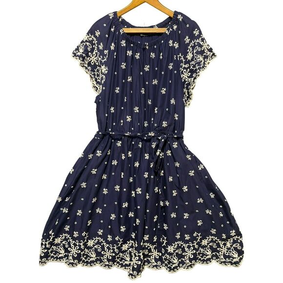 Lane Bryant Dresses & Skirts - Lane Bryant Women's Navy Blue Embroidered Dress Size 22 Cap Sleeve Floral Pocket